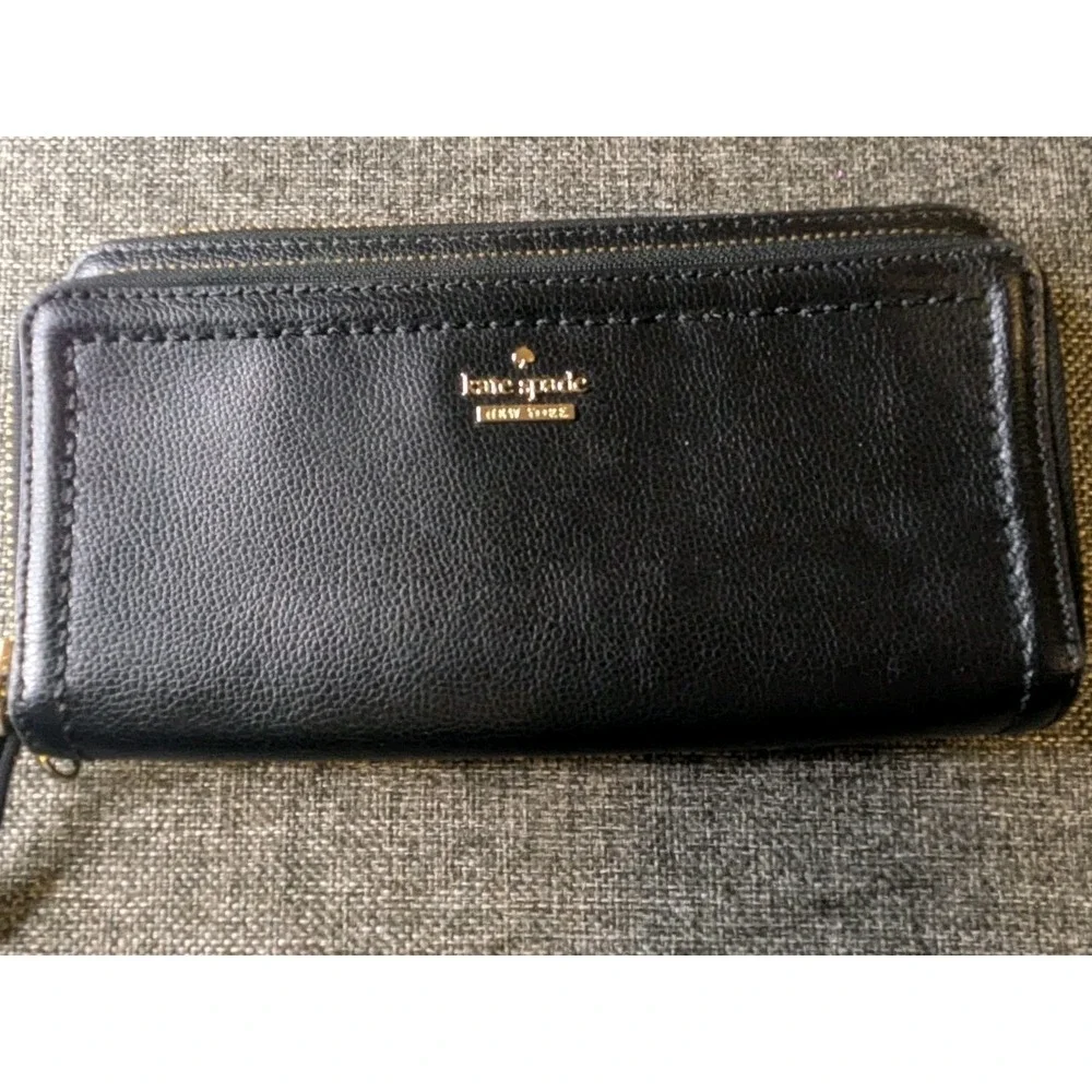 Kate Spade Wallet New York‎ Womens Black Leather Rectangle Classic Zip-Around